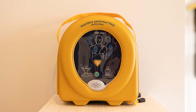 AED（自動体外式除細動器）